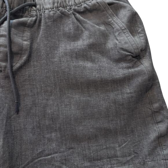 Abercrombie and Fitch Viscose Cotton Blend Shorts Size Large Flat Front Pull On - Picture 6 of 7